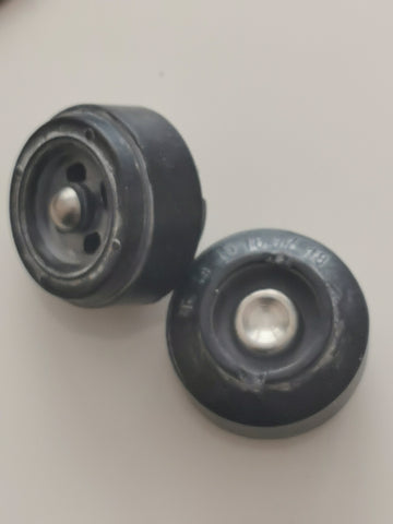 AMC Secuquick Sicherheitsventil Ersatzteil M27 M28 grosses schwarzes Ventil mit Metallstift - Seitenansicht