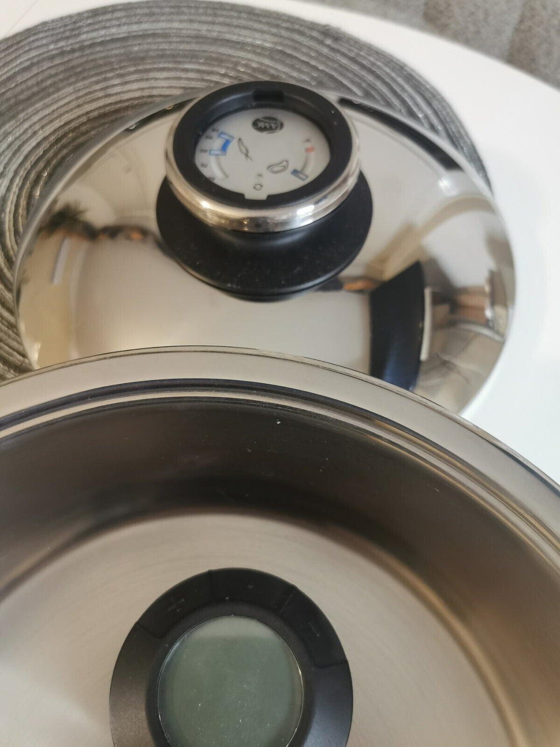 AMC, Premium Topf 24 cm, Tiefe 8 cm 3,5 Liter, Deckel Visiotherm Audiotherm - Produktbild 1 | potoria.de