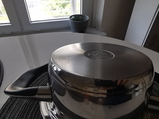 AMC Topf 16 cm, Tiefe 6 cm, 1,3 Liter, mit Deckel Induktion - Produktbild 7 | potoria.de