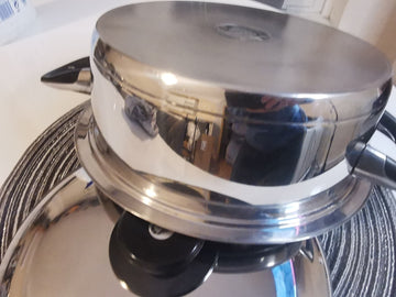 AMC Topf 24 cm, 3,5 Liter, Tiefe 8 cm, mit Deckel, Induktion - Produktbild 4 | potoria.de